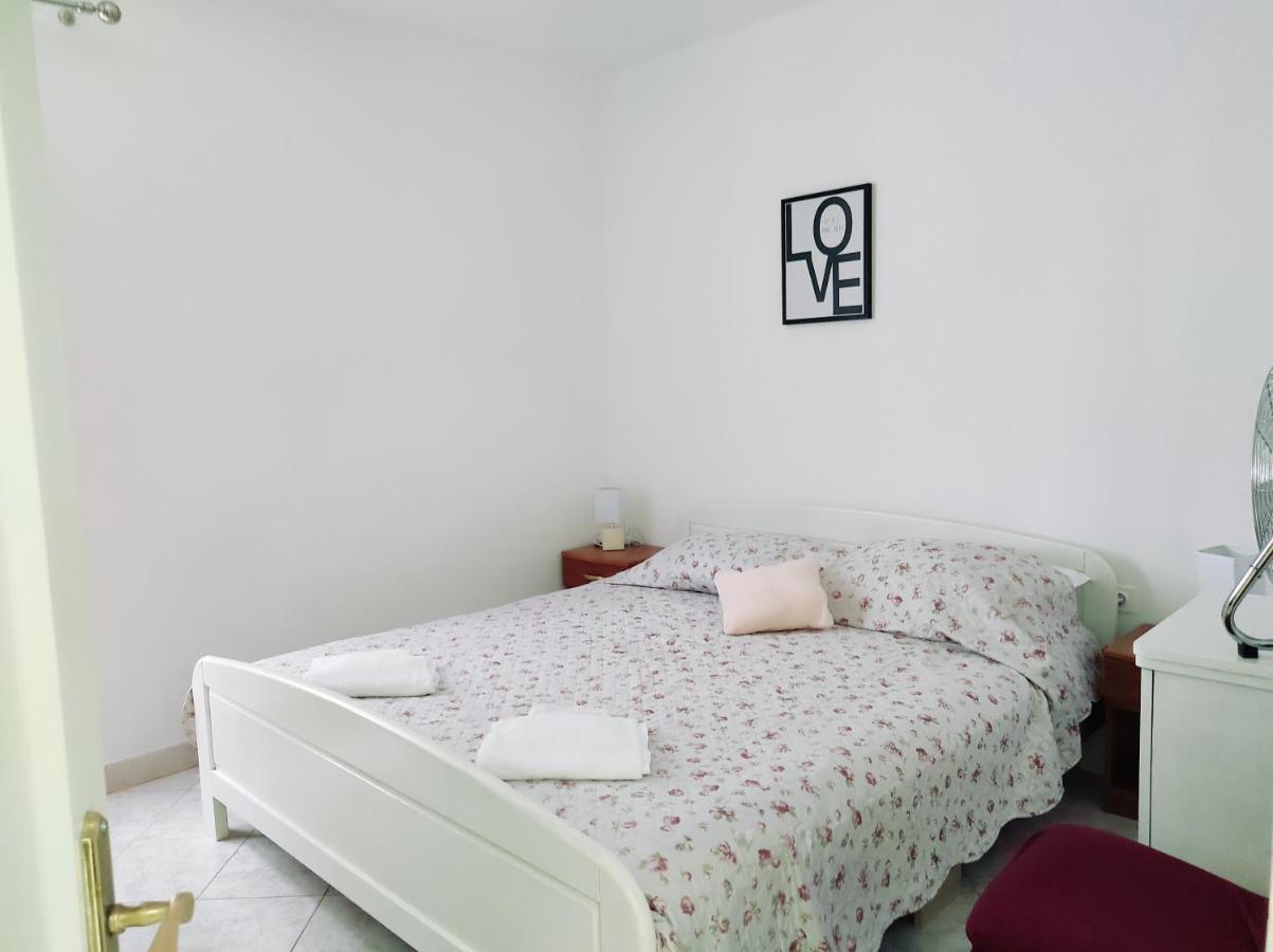 Apartman Daniel With Free Parking Mundanije Exterior photo