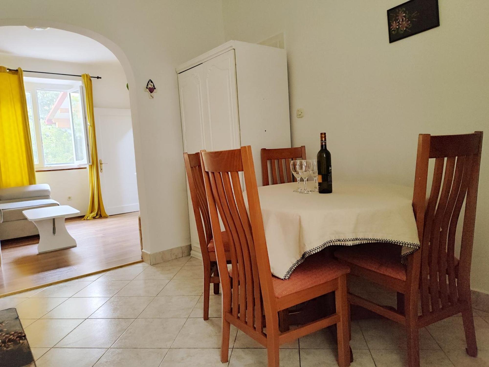 Apartman Daniel With Free Parking Mundanije Exterior photo